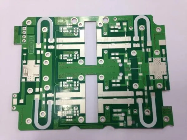 PCB技術差分布線的優勢及PCB為什么要覆銅?
